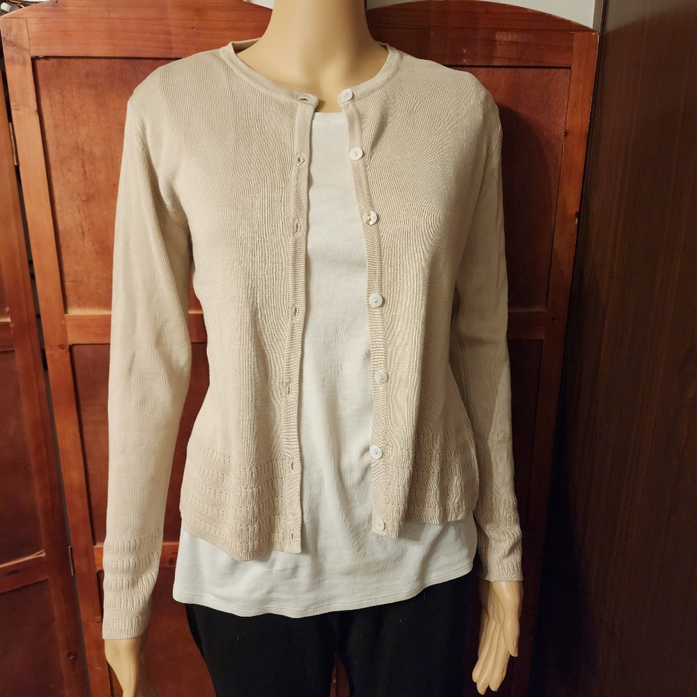 Women's sweater cardigan